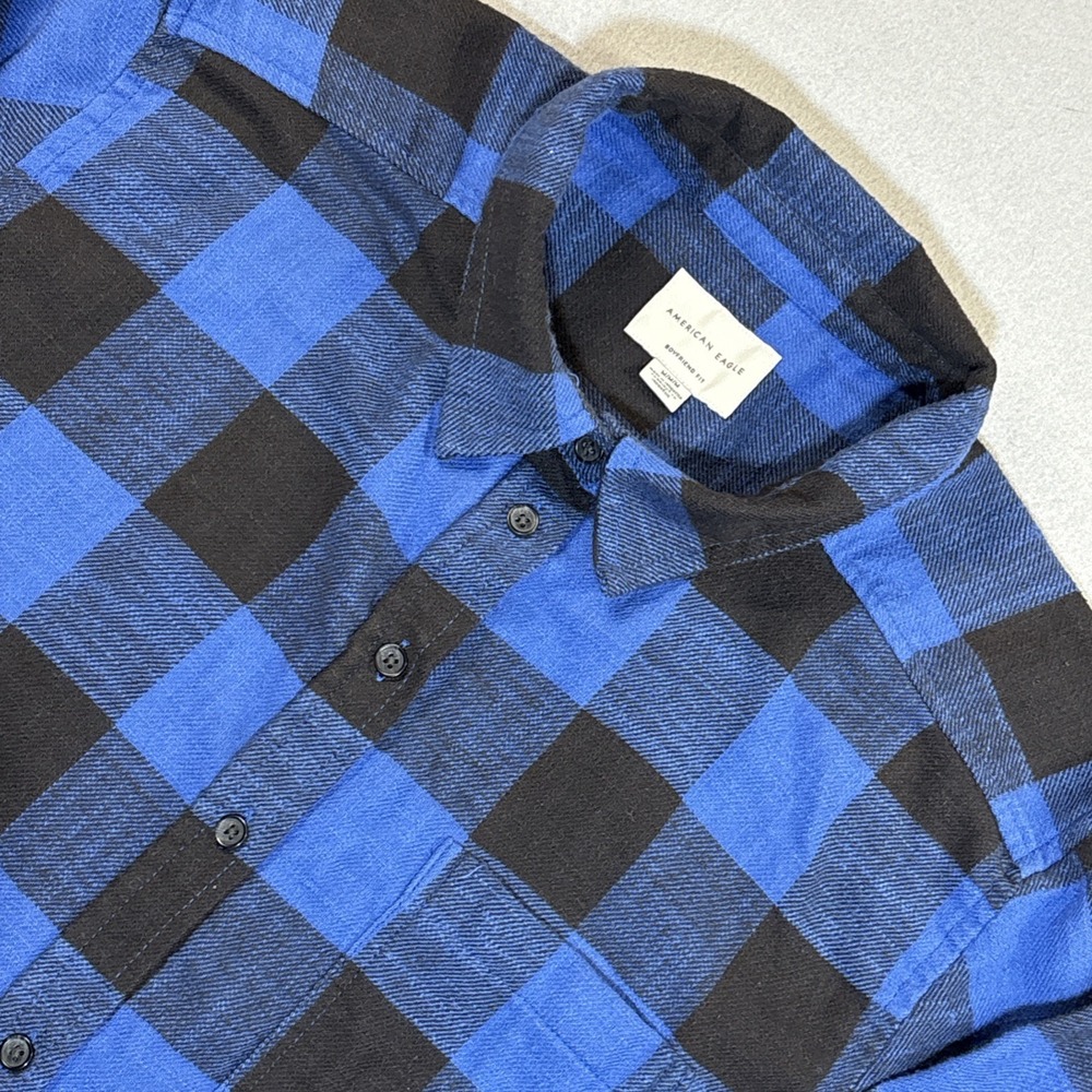 American Eagle Women's Blue Plaid Flannel Boyfriend Fit Button Down Shirt Medium